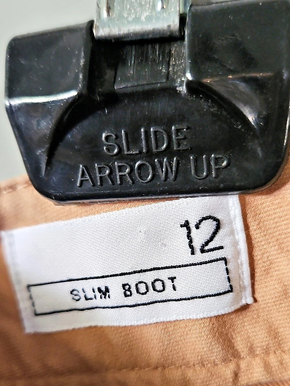 Gap 1969 Slim Boot Pants in Beige  Sz 12 Tall - Picture 3 of 8